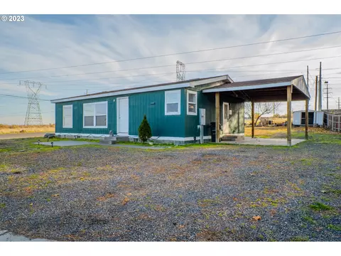 270 Tyler Ave, Umatilla, OR 97882