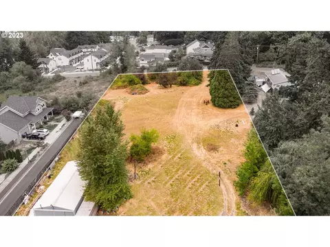 14000 Forsythe Rd #1, Oregon City, OR 97045
