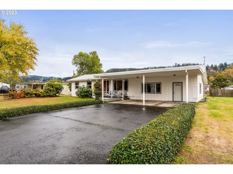 3521 Kalmia St, Sweet Home, OR 97386