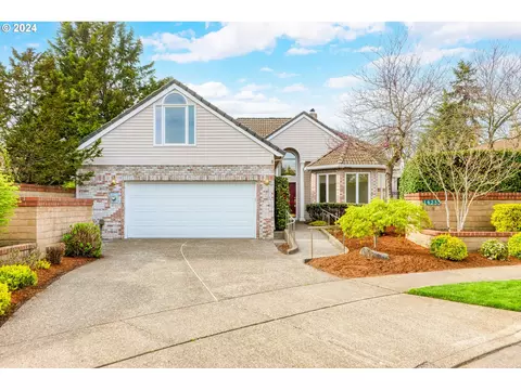 14235 NW Bordeaux Ln, Portland, OR 97229