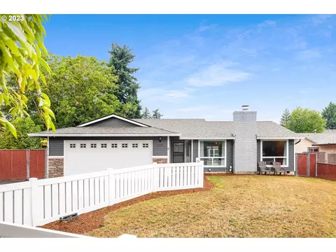 11012 NE Mason St, Portland, OR 97220