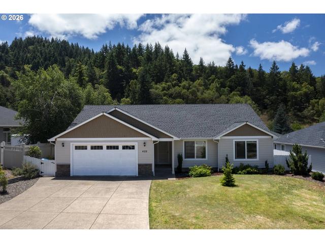 422 Oak Valley Loop, Winchester, OR 97495