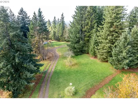 35975 SE Beechnut Dr, Estacada, OR 97023
