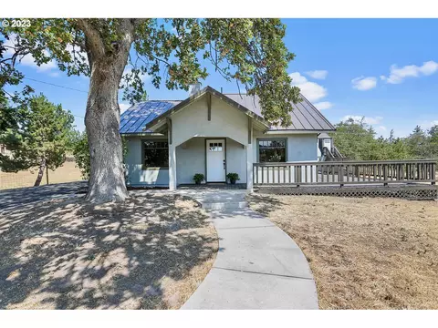 5033 Cherry Heights Rd, The Dalles, OR 97058
