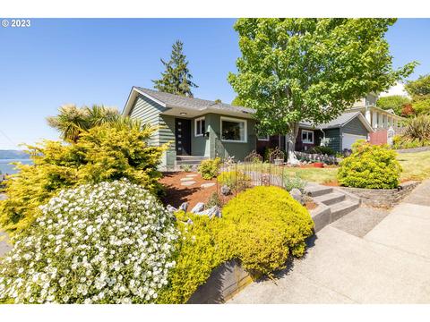 1408 Jerome Ave, Astoria, OR 97103