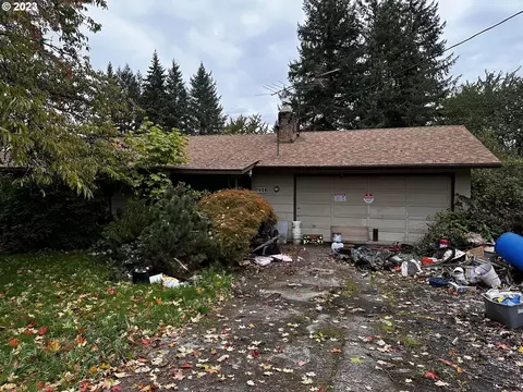 7028 SE Hogan Rd, Gresham, OR 97080