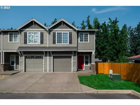 773 N Pine St, Canby, OR 97013