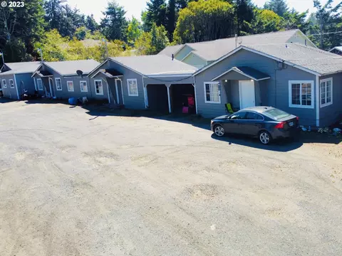 92630 Cape Arago Hwy, Coos Bay, OR 97420