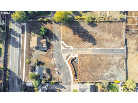 4375 Kalmia St, Springfield, OR 97478 photo 1