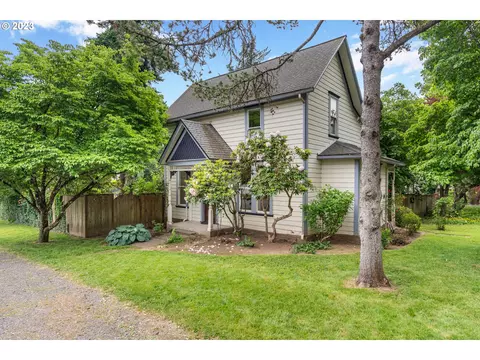 791 4th St, Lake Oswego, OR 97034