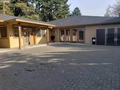 2566 SE 109th Ave, Portland, OR 97266