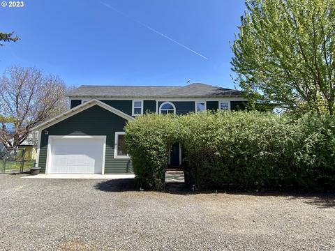 10107 S Sterling St, Island City, OR 97850