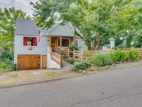 13000 SE Briggs St, Milwaukie, OR 97222