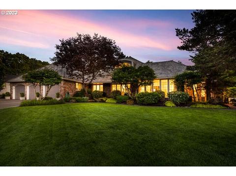 8138 SW Edgewater W, Wilsonville, OR 97070