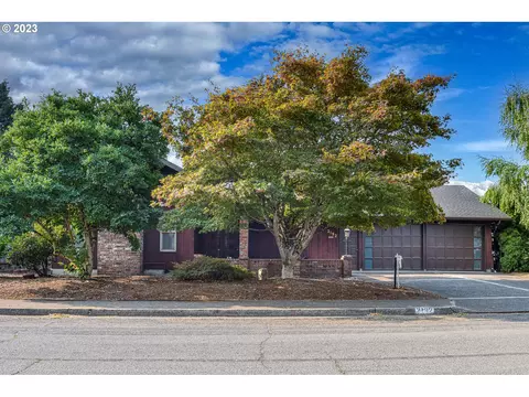 2192 Marlow Ln, Eugene, OR 97401