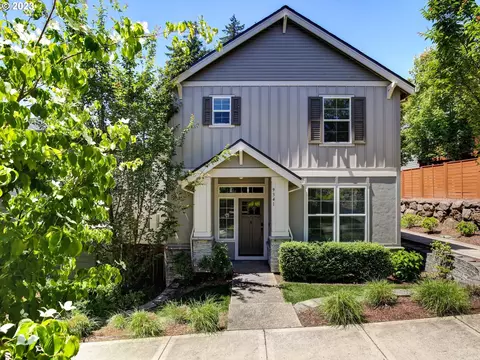 9341 SW Treble Ln, Portland, OR 97225