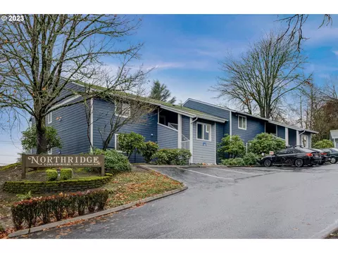 12600 SE Freeman Way #9, Milwaukie, OR 97222