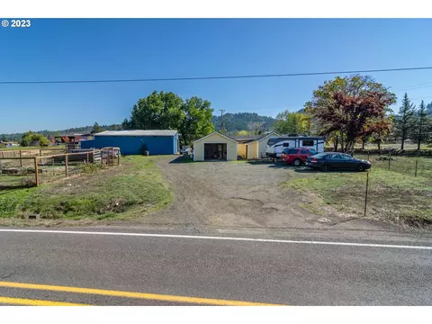 337 Driver Valley Rd, Oakland, OR 97462