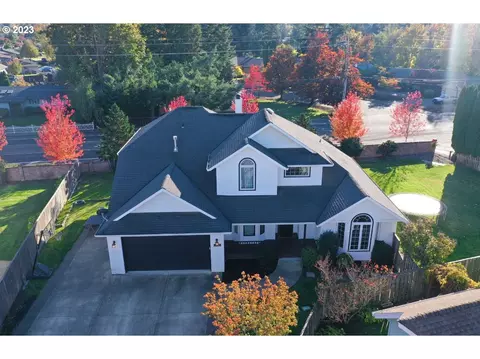 2393 NW Alice Kelley St, Mcminnville, OR 97128