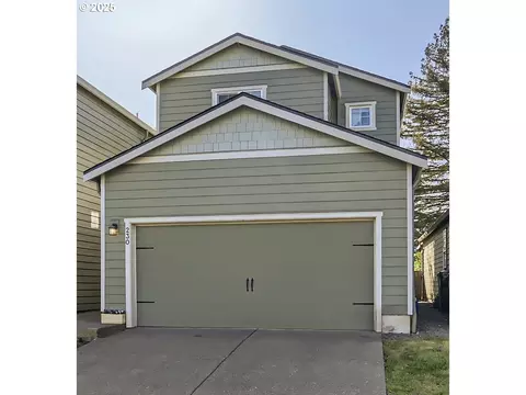 230 Forest Ln, Molalla, OR 97038