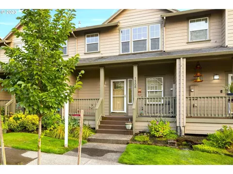 14206 Brittany Ter, Oregon City, OR 97045