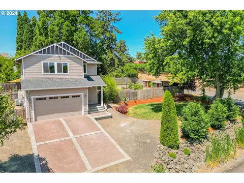 18621 NE Stillers Mill Rd, Yamhill, OR 97148