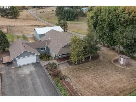 34218 Parkwoods Dr, Albany, OR 97322