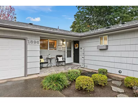 1896 N Danebo Ave, Eugene, OR 97402