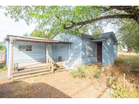 4160 Highway 20, Sweet Home, OR 97386