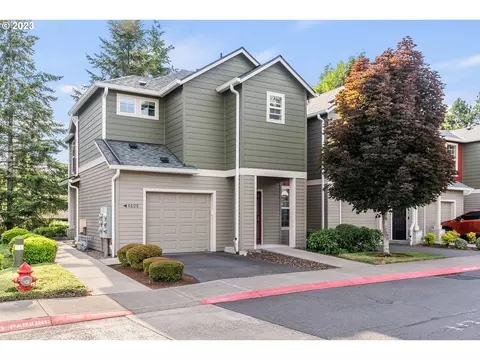 4608 SW 11th St, Gresham, OR 97080