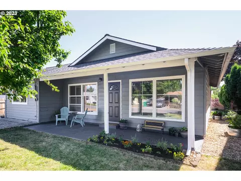 8306 SE 65th Ave, Portland, OR 97206