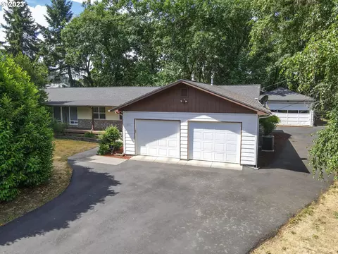 663 River Bend Rd, Roseburg, OR 97471