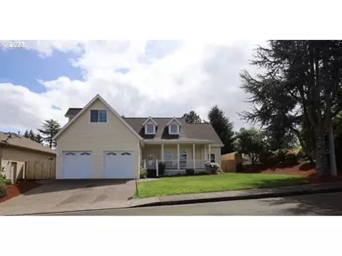 1202 Barnabas St, Salem, OR 97304