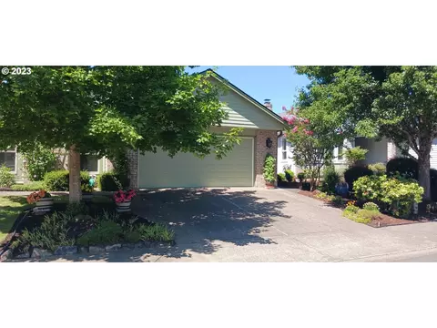 16401 SW 126th Ter, Tigard, OR 97224