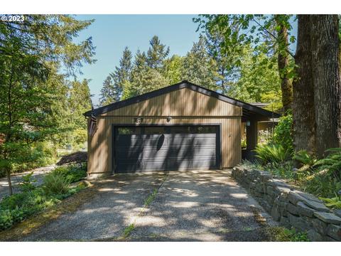 3877 Spring St S, Salem, OR 97302