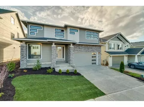 2516 SW 43rd St, Gresham, OR 97080