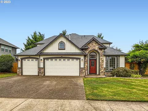 12070 Hazeldell Ave, Oregon City, OR 97045