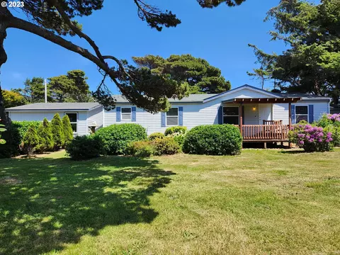 94432 B St, Gold Beach, OR 97444