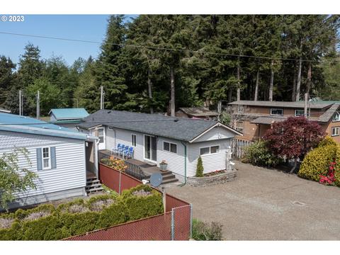 975 S Easy St, Rockaway Beach, OR 97136