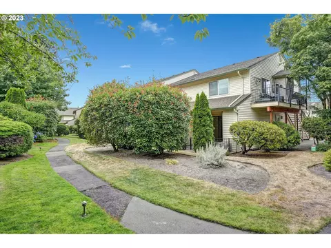 466 N Hayden Island Dr # 106, Portland, OR 97217