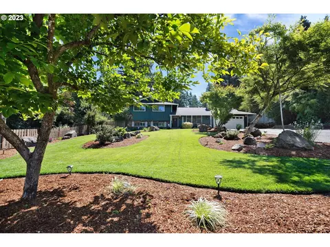 19794 S Ferguson Rd, Oregon City, OR 97045