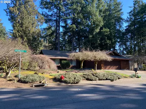 15718 Murwood Ct, Lake Oswego, OR 97035