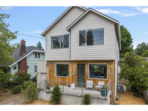 3944 NE 15th Ave, Portland, OR 97212