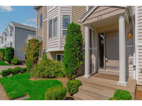 5700 NE 82nd Ave #A3, Vancouver, WA 98662