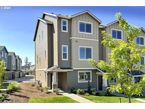 15055 NW Rosina Ln, Portland, OR 97229