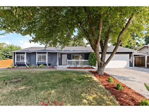 1424 NW 103rd Cir, Vancouver, WA 98685
