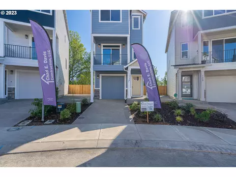 1458 N Steiwer Ln, Newberg, OR 97132