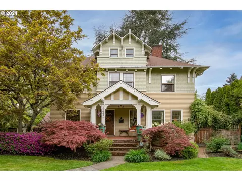 2242 NE 21st Ave, Portland, OR 97212