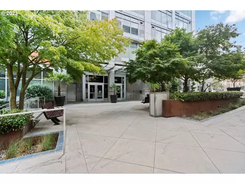 1926 W Burnside St #1212, Portland, OR 97209