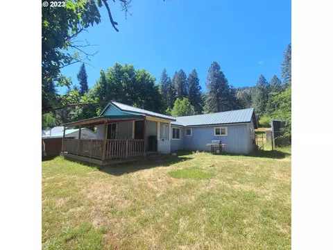59898 Upper Perry Ln, La Grande, OR 97850